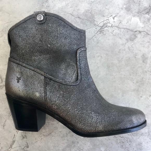 jolene pull on short